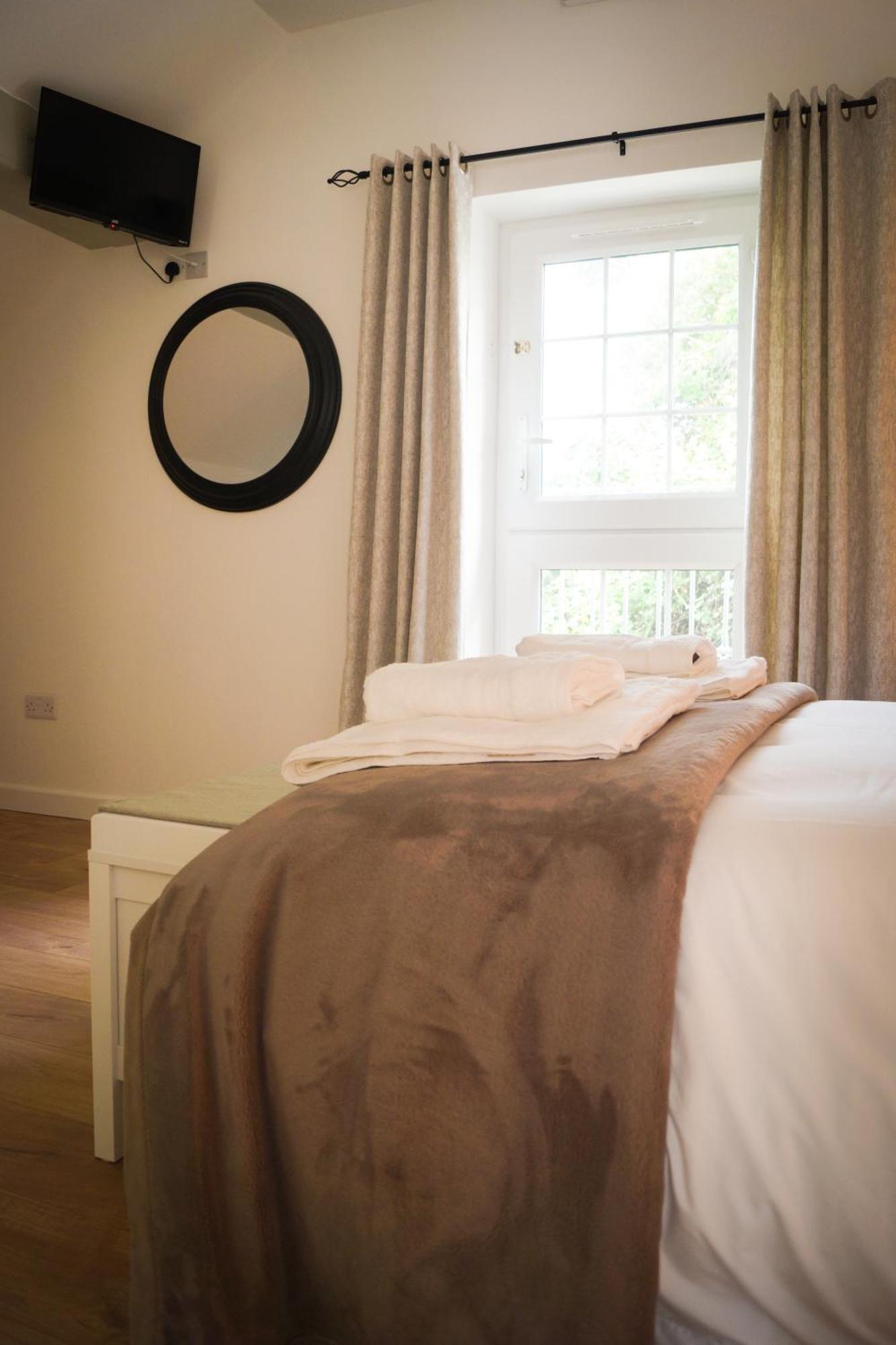 Lemon Tree Inn - Newly Refurbished Coastal Stay Swyre Ngoại thất bức ảnh