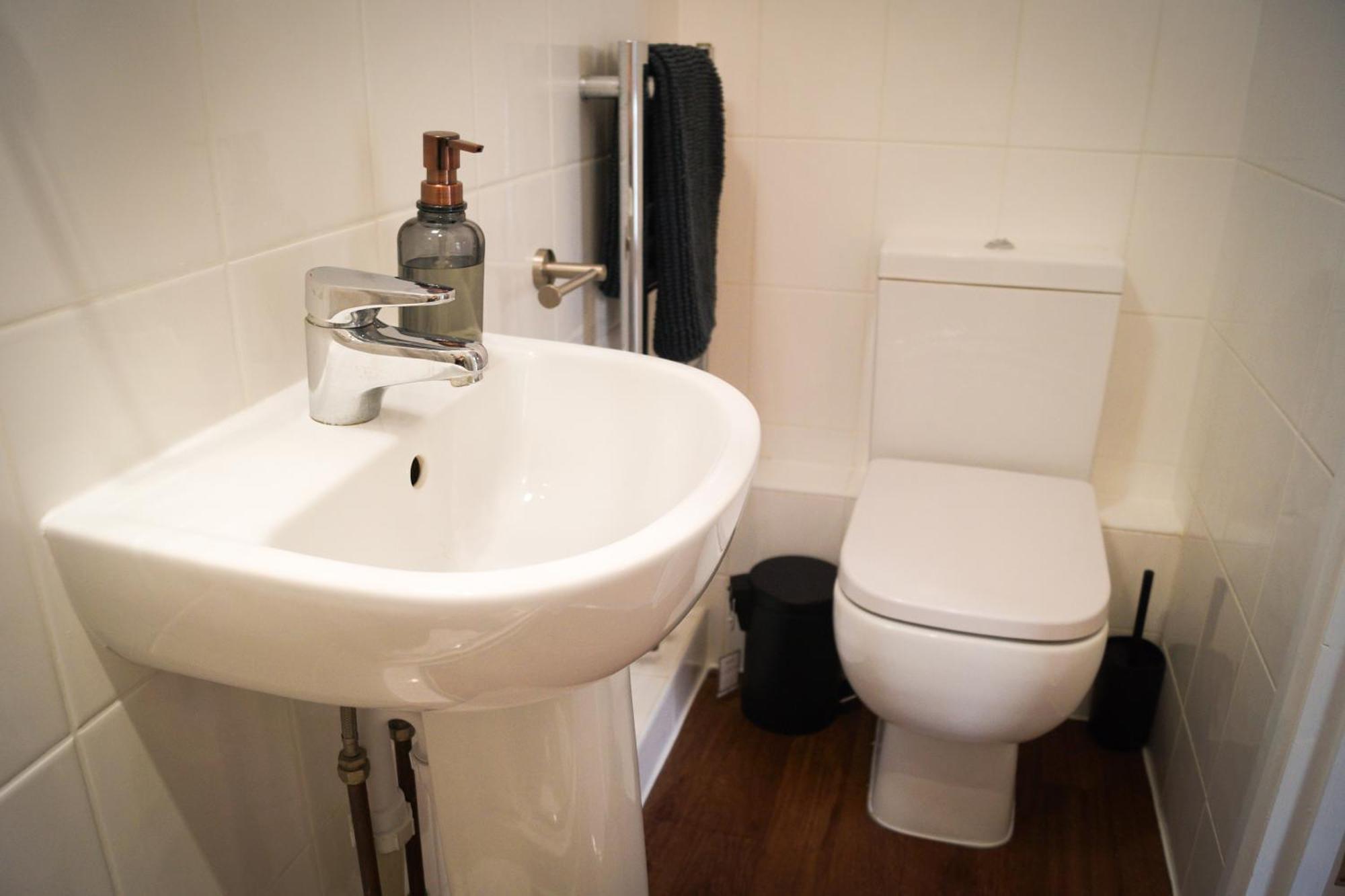 Lemon Tree Inn - Newly Refurbished Coastal Stay Swyre Ngoại thất bức ảnh