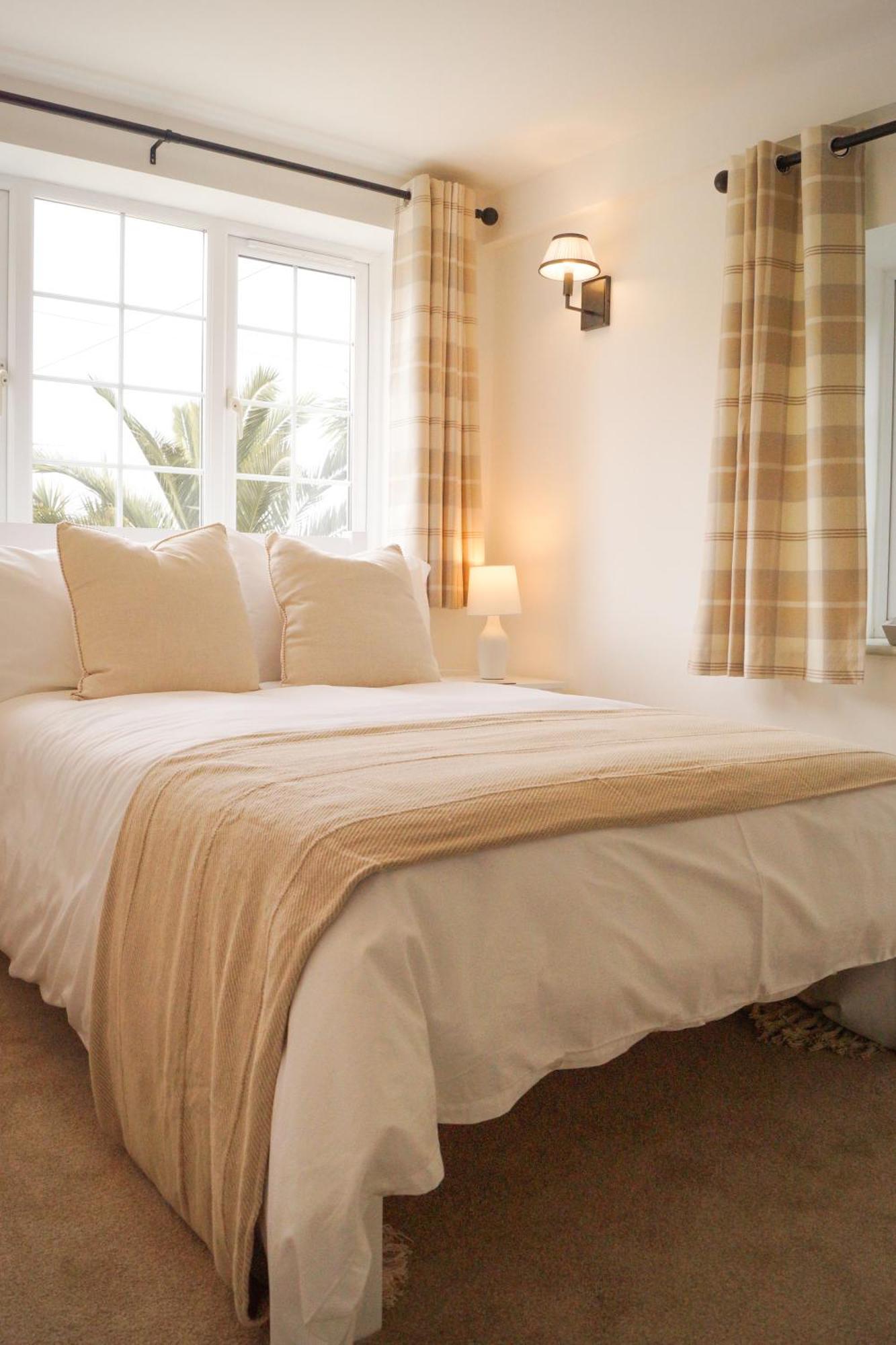 Lemon Tree Inn - Newly Refurbished Coastal Stay Swyre Ngoại thất bức ảnh